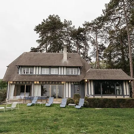 Appartement Sea-view Minutes From Deauville